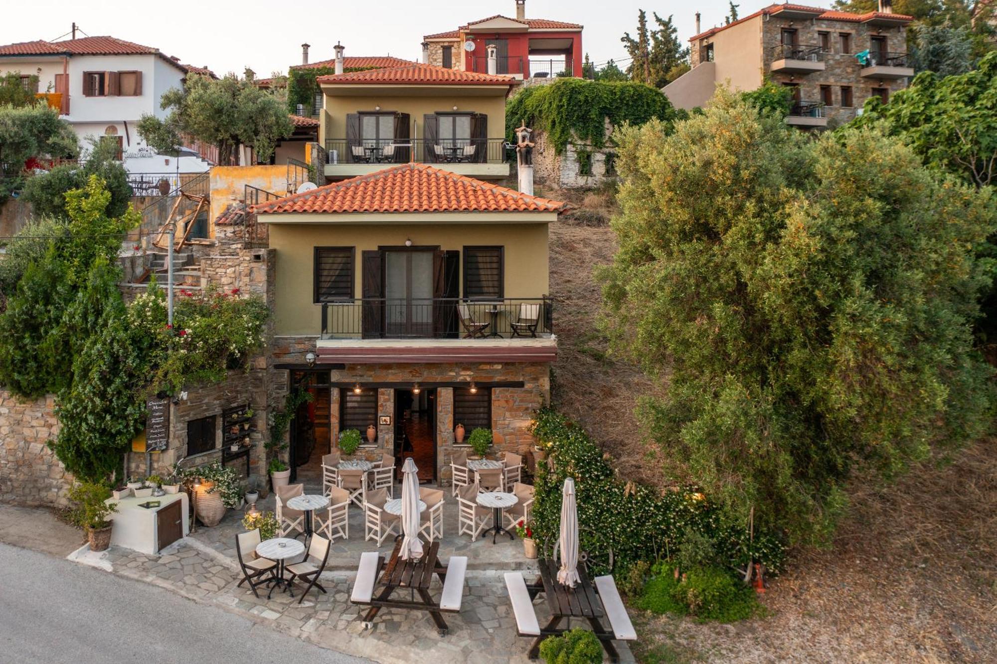 Oreiades Guesthouse Parthenón Екстериор снимка