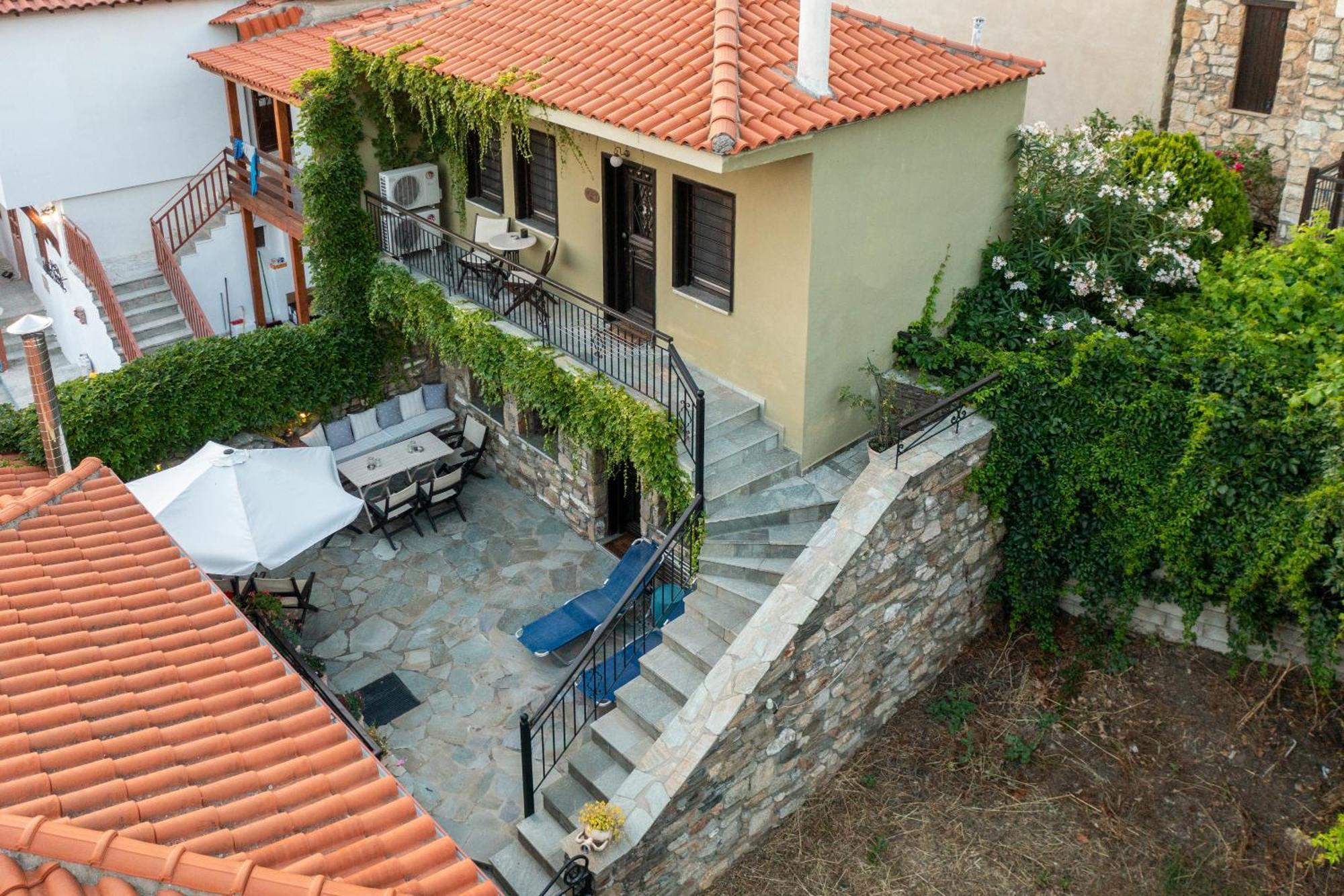Oreiades Guesthouse Parthenón Екстериор снимка